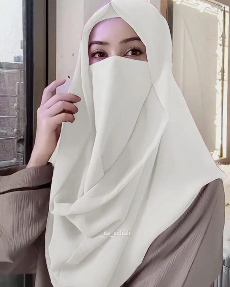 Elegant Misri Hijab – Soft, Lightweight & Comfortable