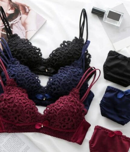 Double-Strap & Soft-Padded Floral Lace Bra and Panty Set